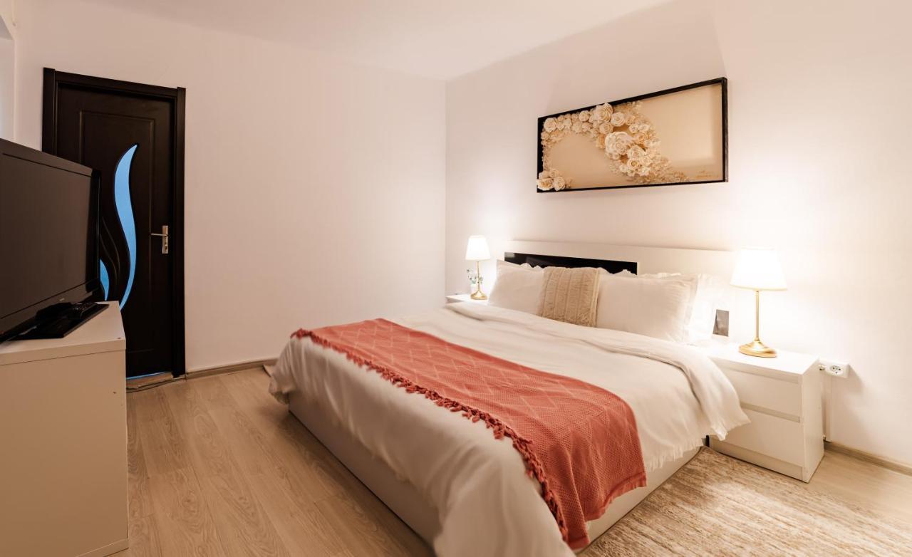 Anastasia Apartments With Parking Brassó Kültér fotó